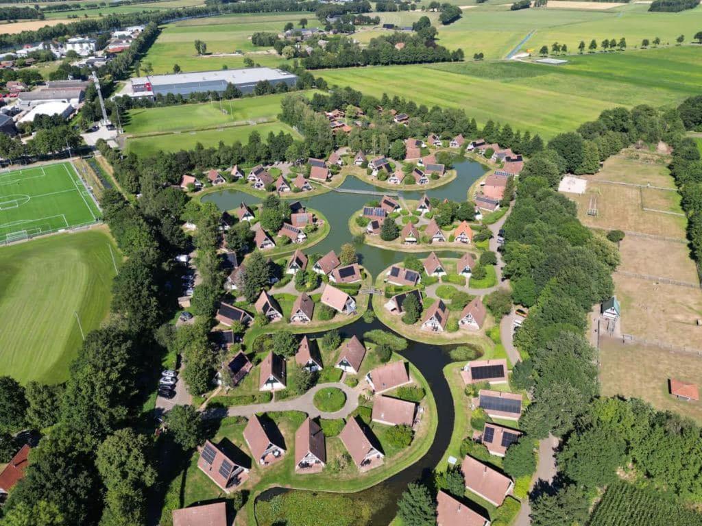 Vijverzicht 218 Met Whirlpool Gramsbergen Exterior photo